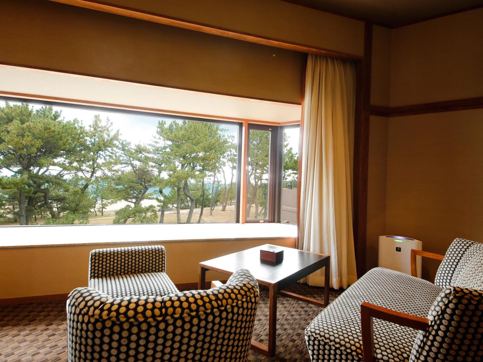 Awaji Hamarikyu Hotel Minamiawaji Buitenkant foto